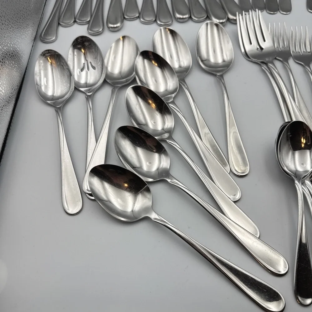 76 pcs Oneida USA Stainless Steel Flatware Serving Set FLIGHT RELIANCE